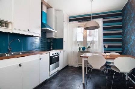 Комбинирование современных обоев в кухне Комбинирование современных обоев в кухне